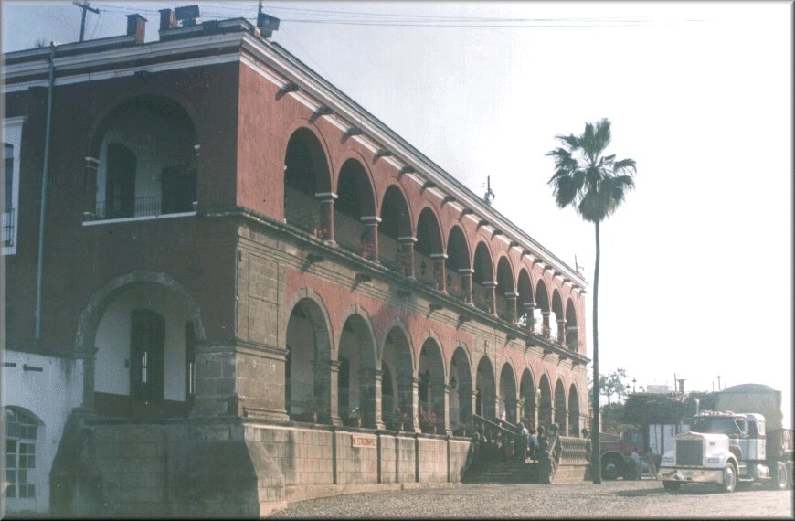 Ingreso casa hacienda